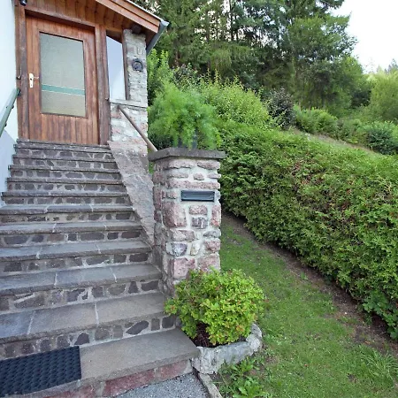 Semesterbostad Holiday Home Haus Nachtschatt 2 Fügen